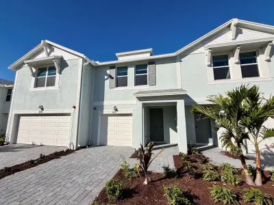 New construction Townhouse house 613 Salisbury Cir, Fort Pierce, FL 34982 plan Pompano - image