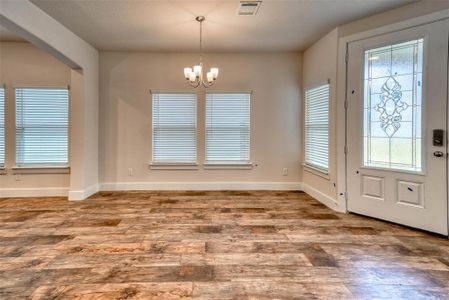 New construction Single-Family house 1401 Avocado Ln, Gainesville, TX 76240 - image 8