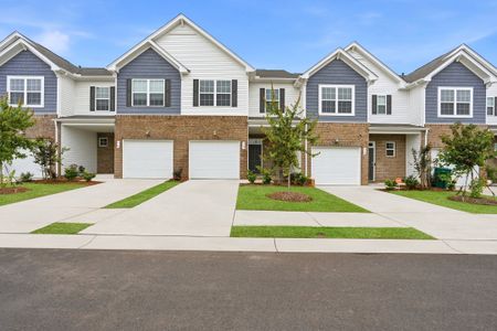 New construction Multi-Family house 1736 Hildago Dr, Boiling Springs, SC 29316 plan Abbey - image