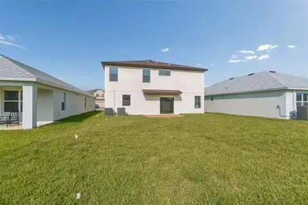 New construction Single-Family house 372 Hillshire Pl, Spring Hill, FL 34609 plan Bedford - image 3