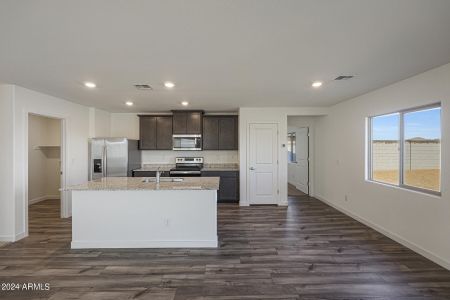 New construction Single-Family house 4075 N Ghost Hollow Way, Casa Grande, AZ 85122 Cottonwood- photo 0 0