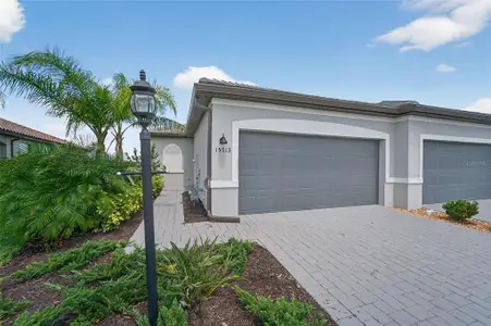 New construction Single-Family house 15713 Sunny Day Dr, Bradenton, FL 34211 - image