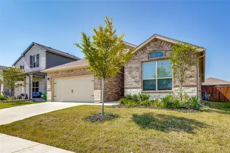 New construction Single-Family house 2209 Gill Star Dr, Haslet, TX 76052 - image