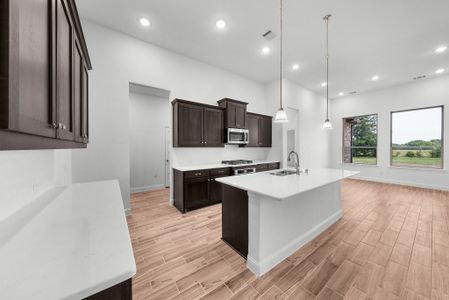 New construction Single-Family house 8340 Magnolia Ct, Greenville, TX 75402 plan Langford VII - image 8