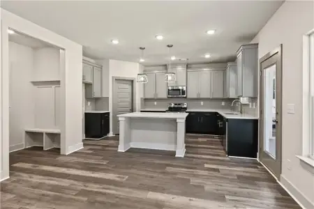 New construction Single-Family house 3105 Kentmere Wy, Lawrenceville, GA 30044 - image 9