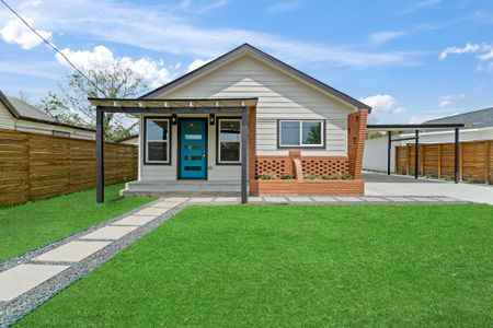 New construction Single-Family house 1009 Genova St, Houston, TX 77009 - image