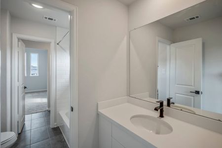 New construction Single-Family house 29627 Apple Glen Ct, Fulshear, TX 77423 plan Meadowlark 3467.3 - image