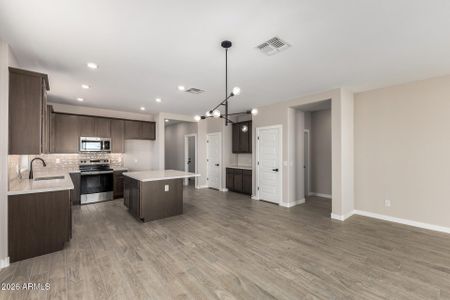 New construction Single-Family house 1277 E Ridgerock Lp, Casa Grande, AZ 85122 - image 3