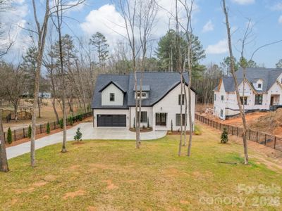 New construction Single-Family house 6805 Weddington Matthews Rd, Weddington, NC 28104 - image