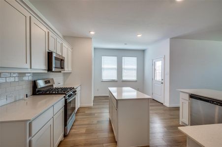 New construction Single-Family house 3209 Layla Creek Dr, Little Elm, TX 75068 Allegro- photo 6 6