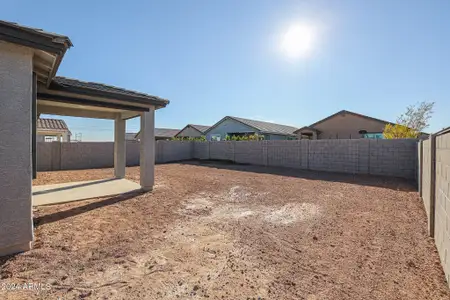 New construction Single-Family house 39995 W Bravo Dr, Maricopa, AZ 85138 plan Wren - image