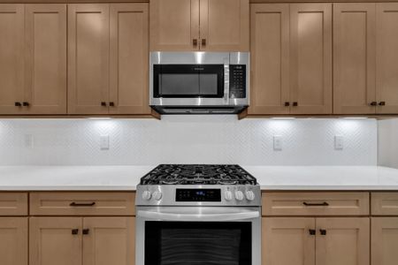 New construction Single-Family house 20 W Amber Oak Dr, Selma, NC 27576 plan The Bradley - image 12