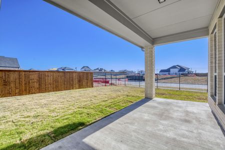 New construction Single-Family house 2226 Ten Mile Crk, Celina, TX 75009 plan 1531 - image 4