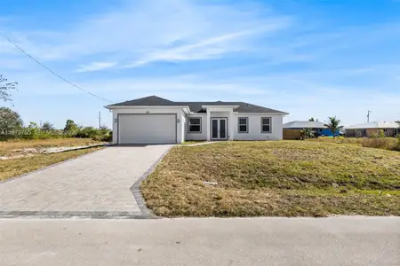 New construction Single-Family house 152 Pennfield St, Lehigh Acres, FL 33974 - image