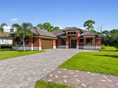 New construction Single-Family house 122 Se Via Lago Garda, Port St. Lucie, FL 34952 - image