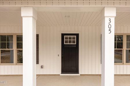 New construction Single-Family house 305 E Pope Ave, Kenly, NC 27542 null- photo 2 2