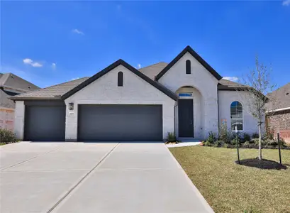 New construction Single-Family house 209 Cross Gable Ln, Dayton, TX 77535 plan Laurel - image