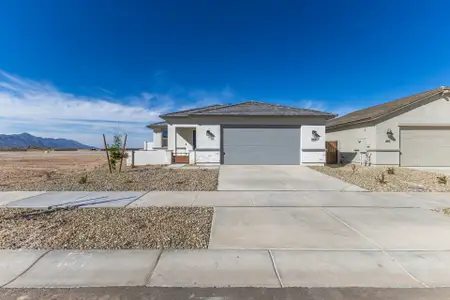 New construction Single-Family house 46850 W Cresent Moon Dr, Maricopa, AZ 85139 plan Firelight - image