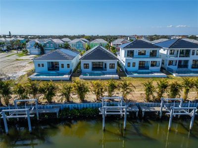 New construction Single-Family house 6540 Simone Shores Cir, Apollo Beach, FL 33572 null- photo 69 69