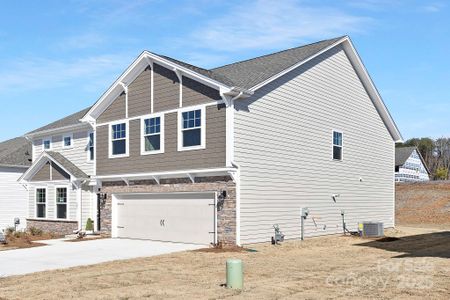 New construction Single-Family house 121 Saidin Ln, Troutman, NC 28166 Summit- photo 2 2