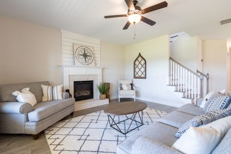 New construction Single-Family house 560 Calgary Downs Dr, Winder, GA 30680 plan (GA)Jackson A.2 2 Front Entry - image 13