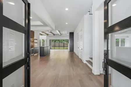 New construction Single-Family house 3615 Newcastle Dr, Houston, TX 77027 - image 18