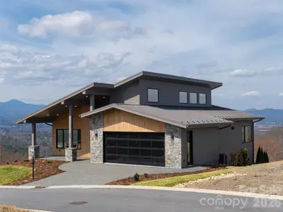 New construction Single-Family house 247 Coachman Dr, Hendersonville, NC 28791 - image