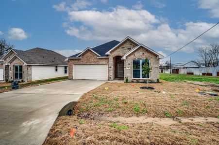 New construction Single-Family house 700 N Church St, Ferris, TX 75125 null- photo 2 2