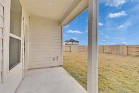 New construction Single-Family house 13421 Hamilton Hart Dr, Elgin, TX 78621 Premier Series - Magnolia- photo 26 26