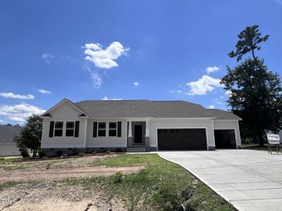 New construction Single-Family house 298 Touchdown Way, Benson, NC 27504 - photo 0