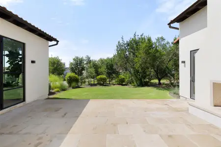 New construction Single-Family house 4401 Amarra Dr, Unit 20, Austin, TX 78735 - image 20
