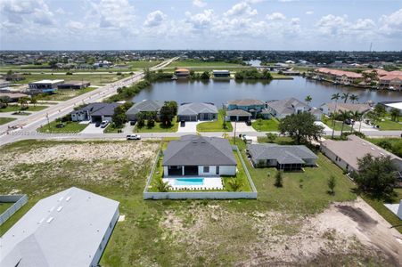 New construction Single-Family house 10 Sw 33Rd Ave, Cape Coral, FL 33991 - image