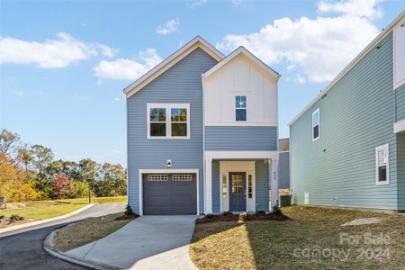 New construction Single-Family house 428 Kingsway Circle, Charlotte, NC 28208 - photo 0