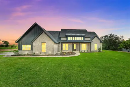 New construction Single-Family house 1012 Freedom Ct, Weatherford, TX 76088 - image