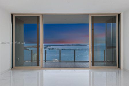 New construction Condo house 300 Biscayne Blvd, Unit 4703, Miami, FL 33131 - image