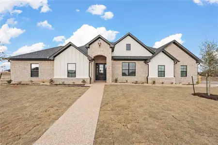 New construction Single-Family house 2101 Bankside Ln, Lorena, TX 76655 - image