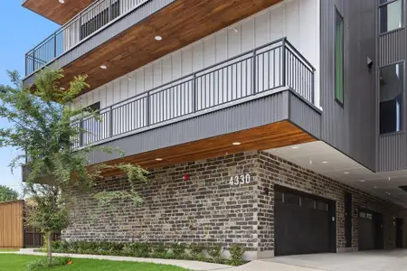 New construction Townhouse house 4330 Dickason Ave, Unit B1, Dallas, TX 75219 null- photo 0