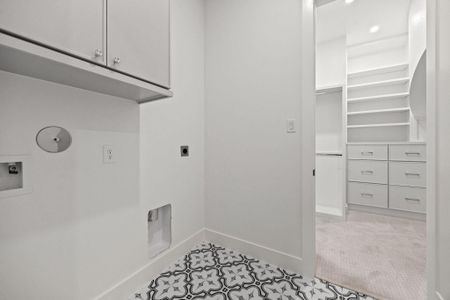 New construction Single-Family house 9603 Carousel Ln, Houston, TX 77080 - image 18