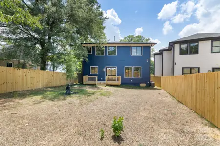 New construction Single-Family house 426 W Cama St, Charlotte, NC 28217 - image