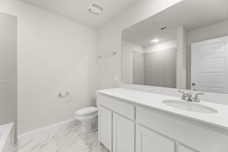 New construction Townhouse house 655 Sandiford Ct, Mansfield, TX 76063 plan Meredith - image