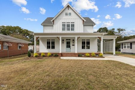 New construction Single-Family house 426 S Hillsborough Street, Franklinton, NC 27525 - photo 0