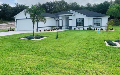 New construction Single-Family house 120 Clinton Ave, Lake Placid, FL 33852 - image