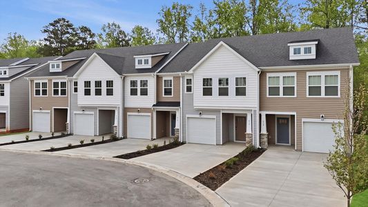 New construction Townhouse house 404 W Parima Ct, Spartanburg, SC 29301 plan Litchfield - image