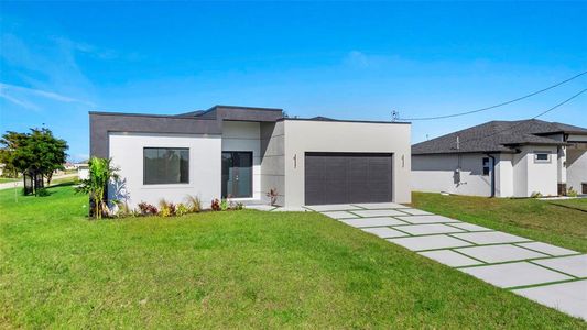 New construction Single-Family house 2725 Embers Pkwy W, Cape Coral, FL 33993 - image