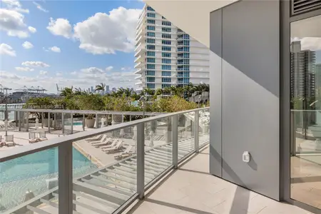 New construction Condo house 500 Alton Rd, Unit 802, Miami Beach, FL 33139 null- photo 0