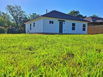 New construction Single-Family house 271 11Th St, Paris, TX 75460 - image