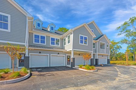 New construction Townhouse house 420 Carolina Cherry Ct, Unit 203, Charleston, SC 29414 Tradd- photo 2 2