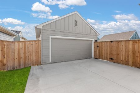 New construction Single-Family house 121 Elm Branch Trl, Taylor, TX 76574 Hampton- photo 0