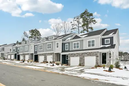 New construction Townhouse house 2511 Ruby Dixon Crossing Dr, Unit 23, Gastonia, NC 28054 - image