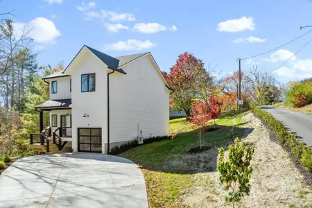 New construction Single-Family house 8 Wildwood Park Knl, Unit 39, Weaverville, NC 28787 - image